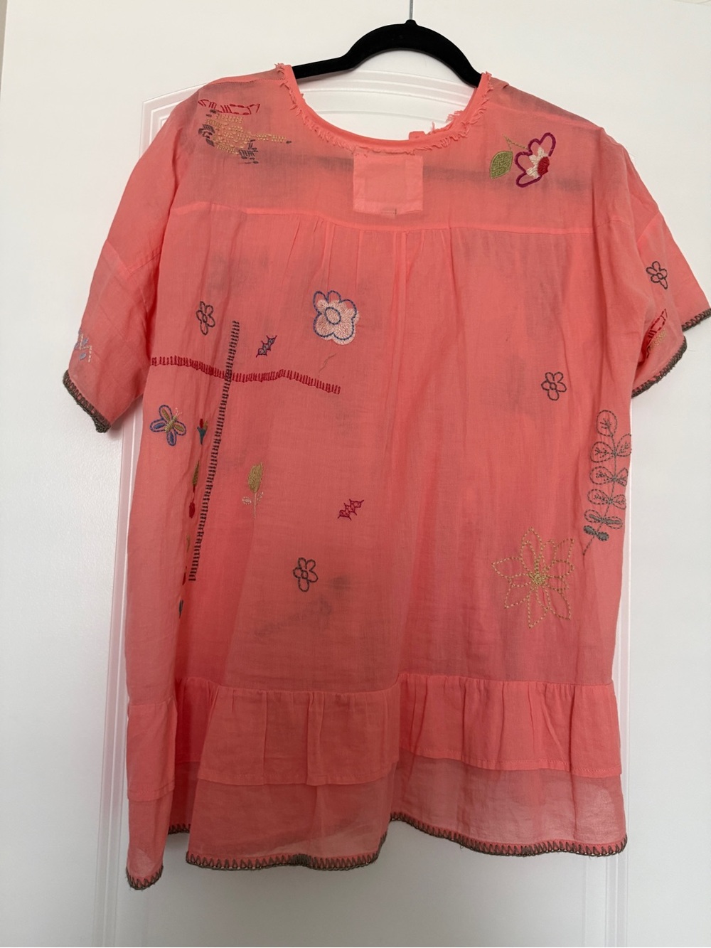 Johnny Was Women’s Mayda’s Peach/ Coral Embroidered Ruffle Tunic - Picture 4 of 10